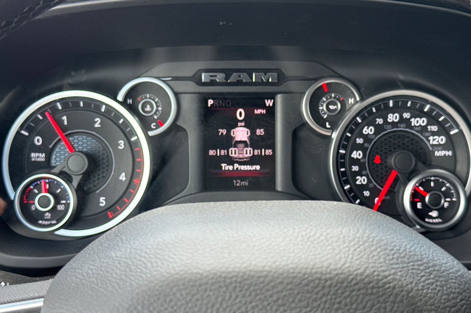 New 2027 RAM 3500 Big Horn AWD/4WD image 23