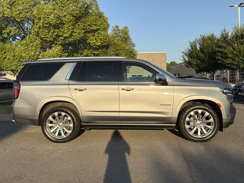 Used 2023 Chevrolet Tahoe Premier AWD/4WD image 2