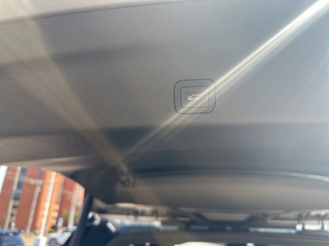 Certified 2025 GMC Yukon Denali w/ LPO, Floor Liner Package image 8