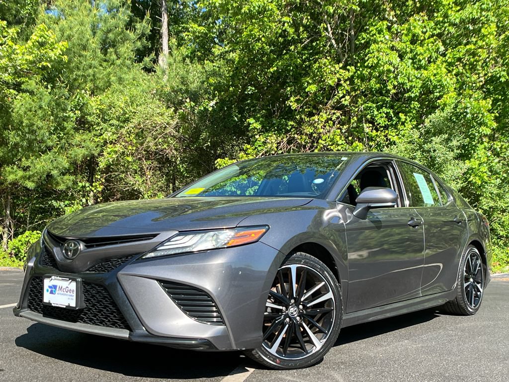 Used 2019 Toyota Camry XSE FWD 360° Tour