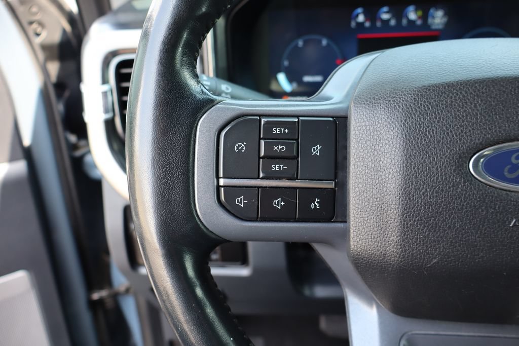 Used 2023 Ford F350 Lariat w/ Sport Appearance Package AWD/4WD image 29