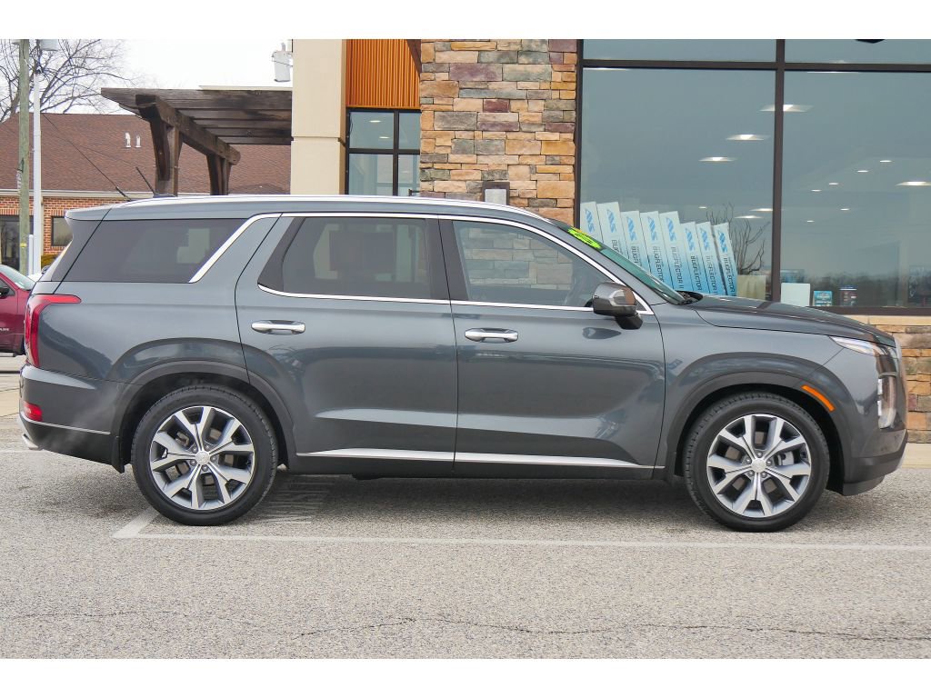 Used 2020 Hyundai Palisade SEL w/ Convenience Package image 2