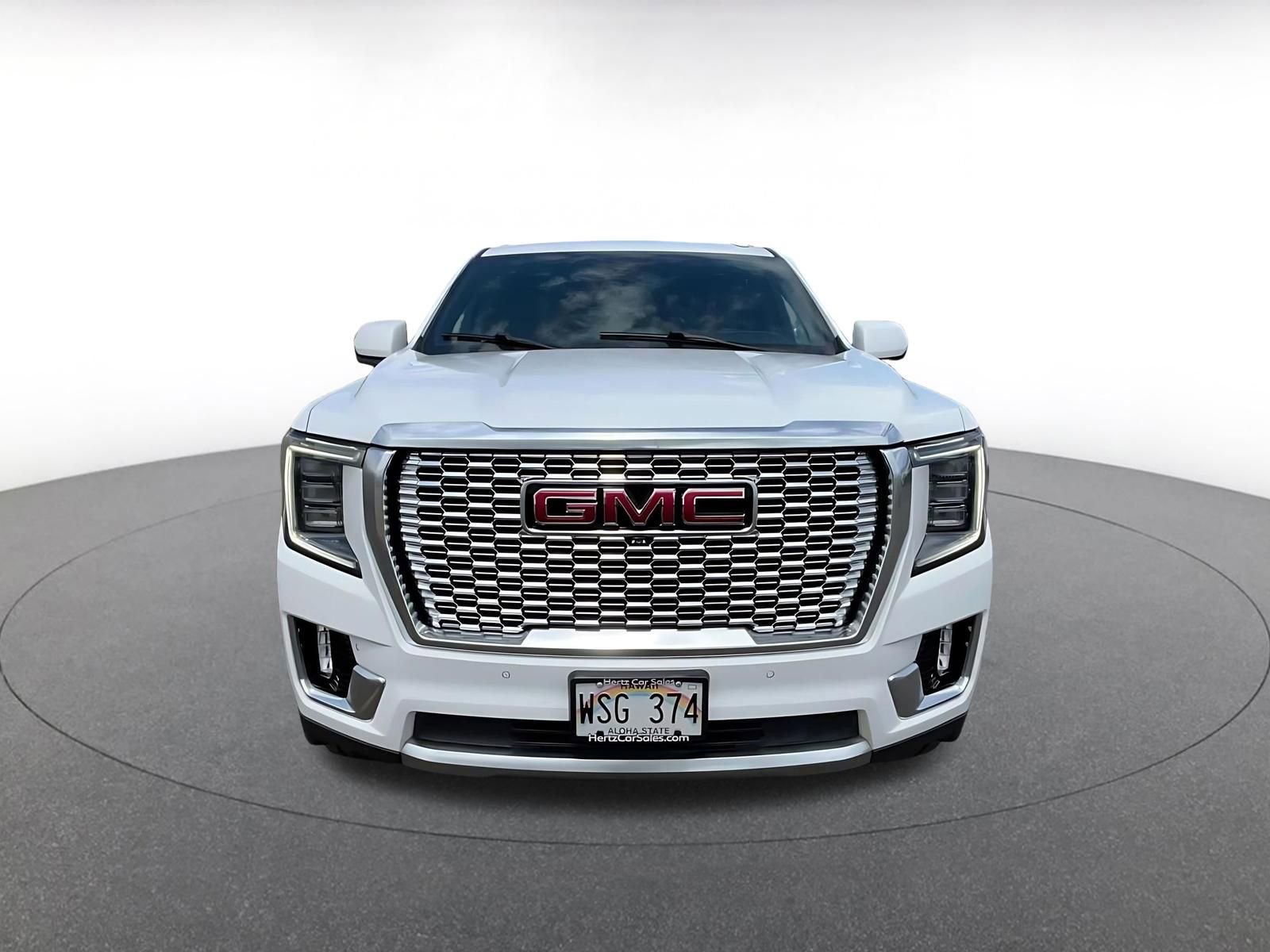 Used 2023 GMC Yukon Denali AWD/4WD image 4