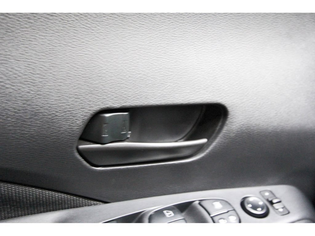 Used 2025 Nissan Kicks Play S FWD image 20
