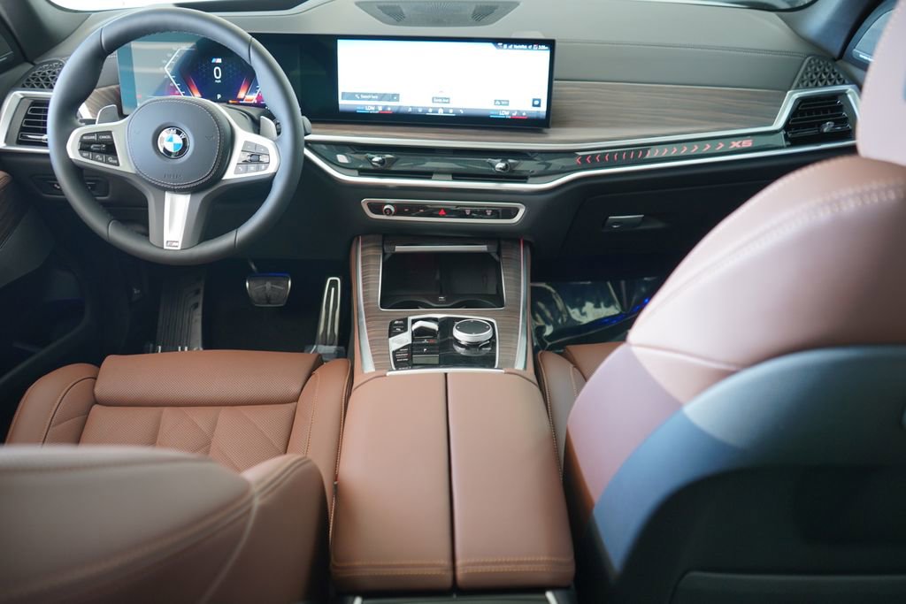New 2026 BMW X5 sDrive40i w/ M Sport Package image 13