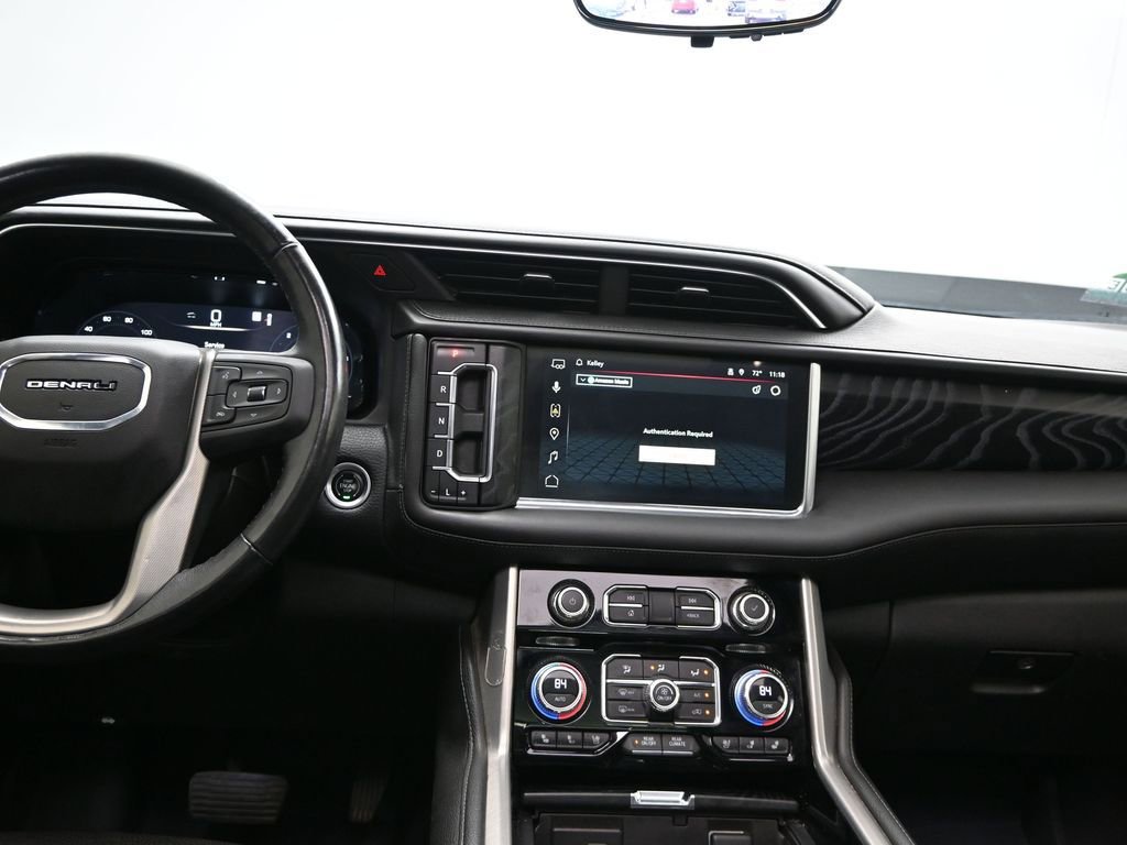 Used 2022 GMC Yukon Denali w/ Denali Premium Package image 19