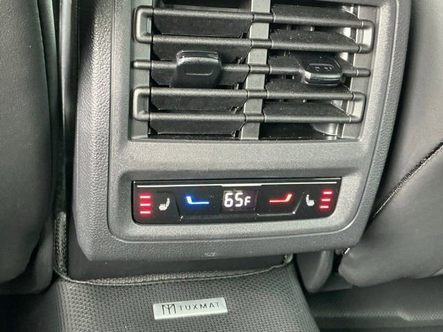 Certified 2025 Volkswagen Golf R Black Edition image 18