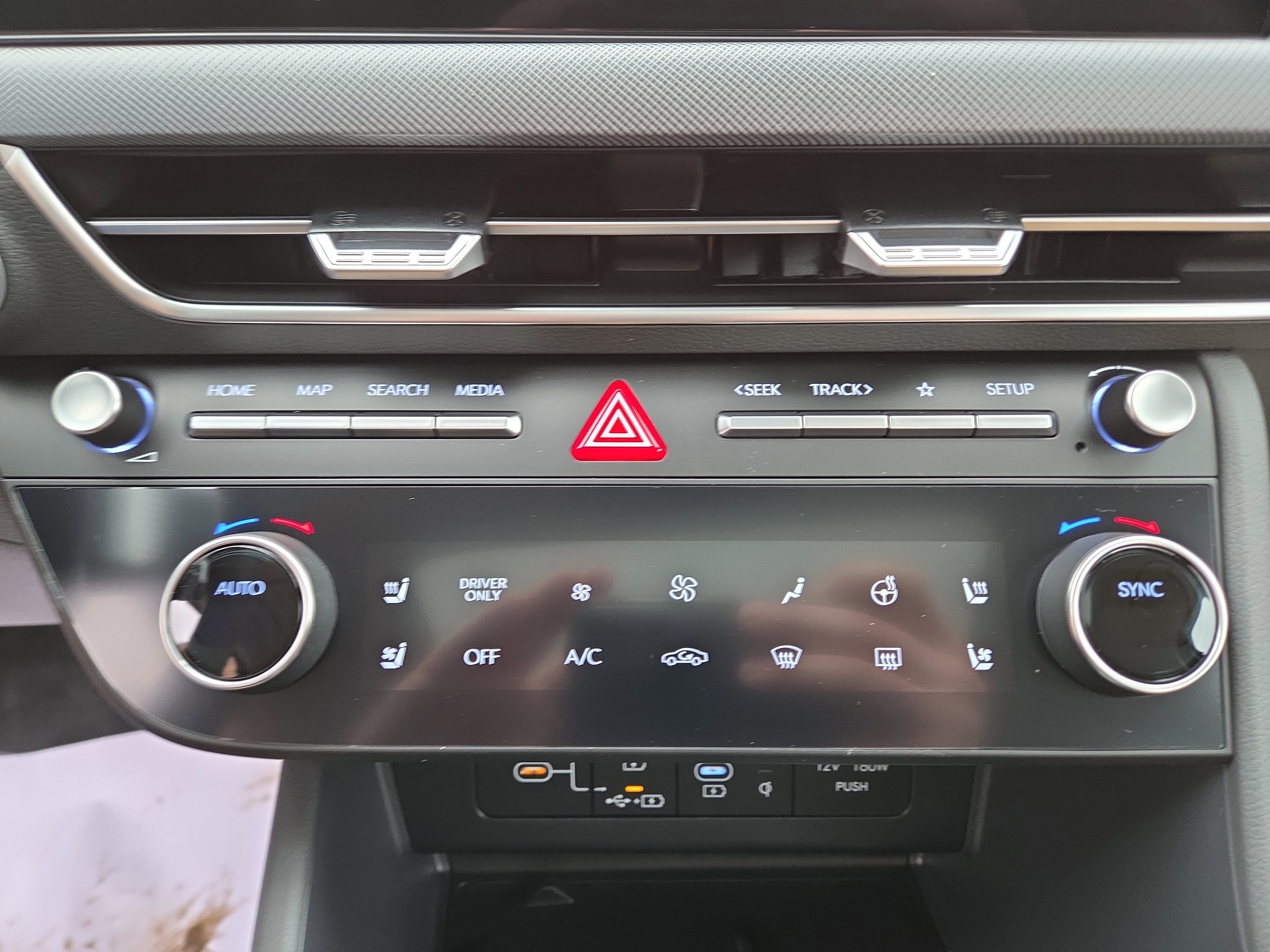 New 2026 Hyundai Sonata Limited image 28