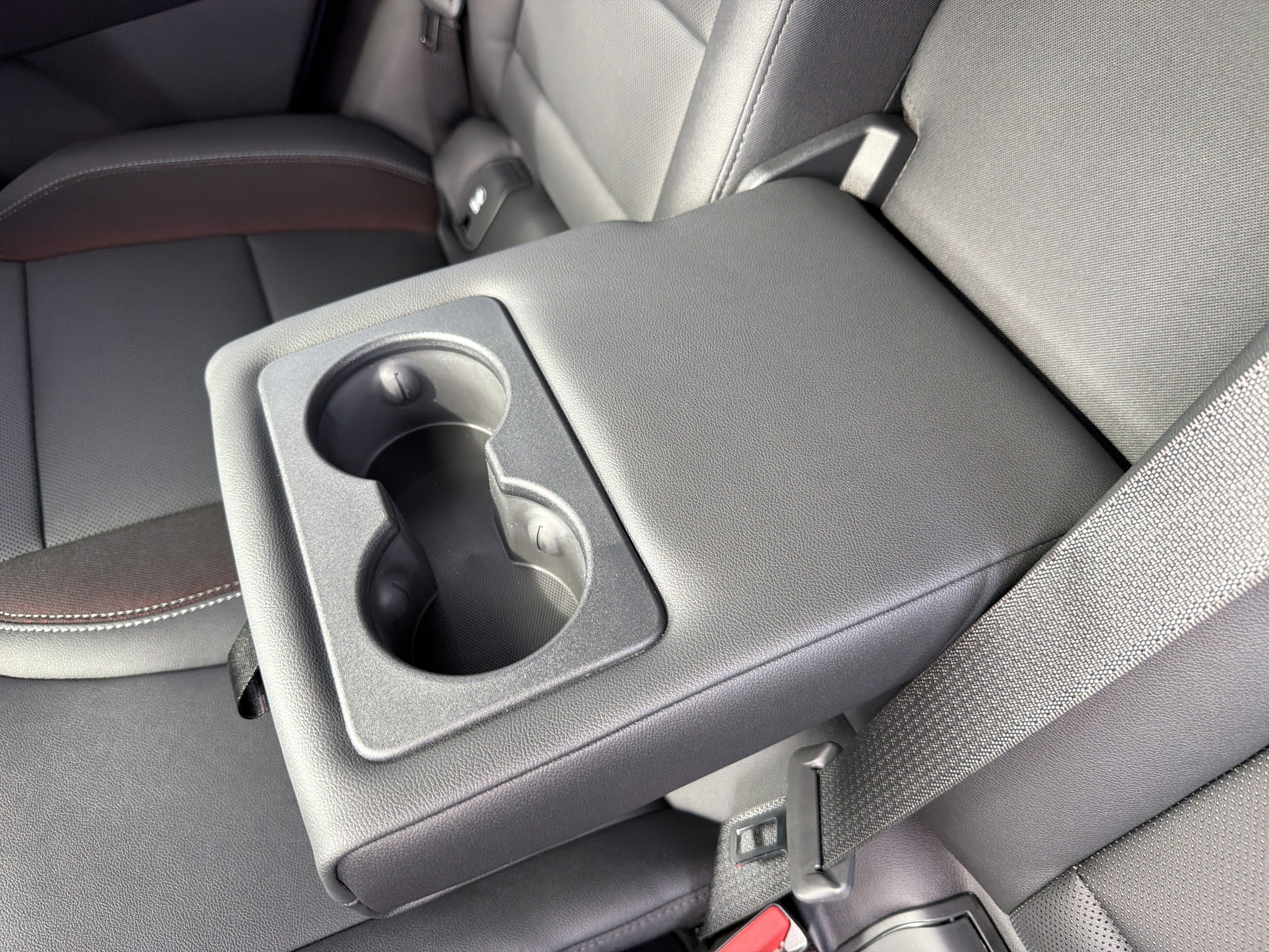 New 2026 Chevrolet Equinox EV RS image 14