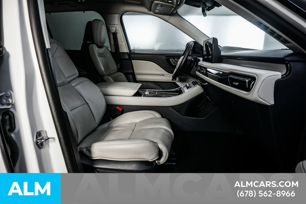 Used 2025 Lincoln Aviator Reserve w/ Equipment Group 201A AWD/4WD image 20