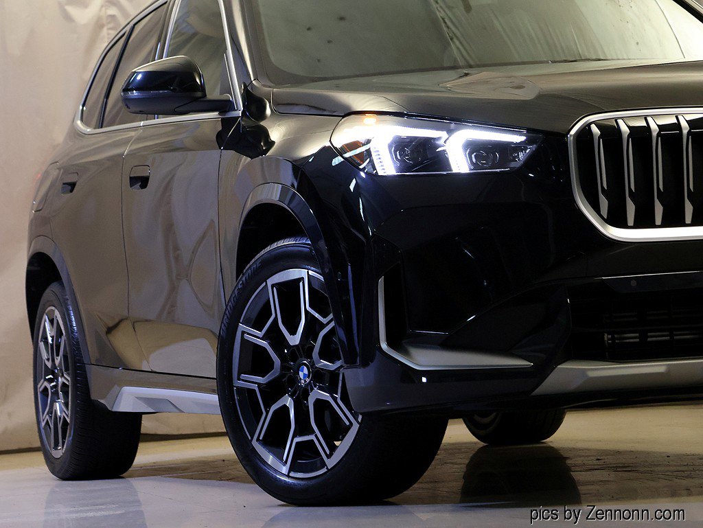 Certified 2026 BMW X1 xDrive28i AWD/4WD image 4