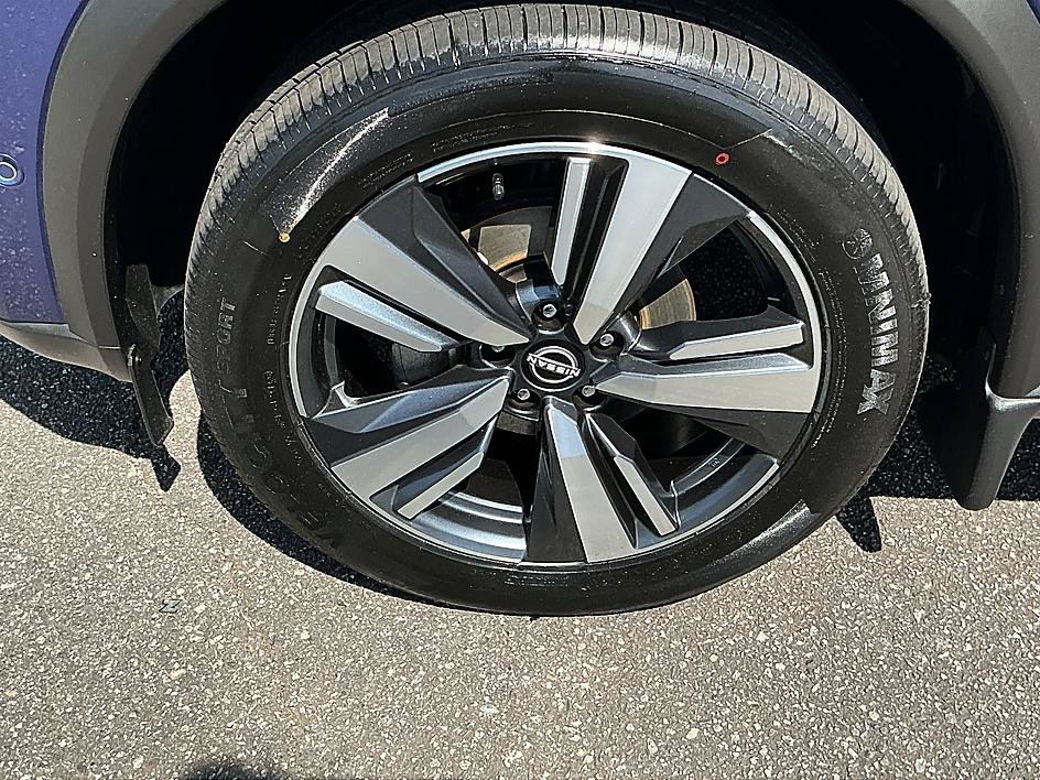 Certified 2023 Nissan Rogue SL w/ SL Premium Package AWD/4WD image 8