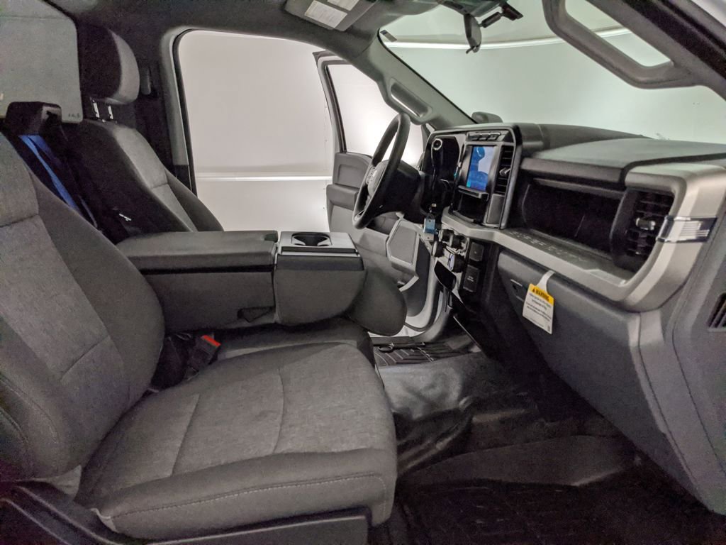 Used 2024 Ford F250 XL w/ FX4 Off-Road Package image 19