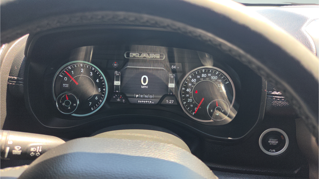Used 2019 RAM 1500 Laramie w/ Sport Appearance Package AWD/4WD image 40