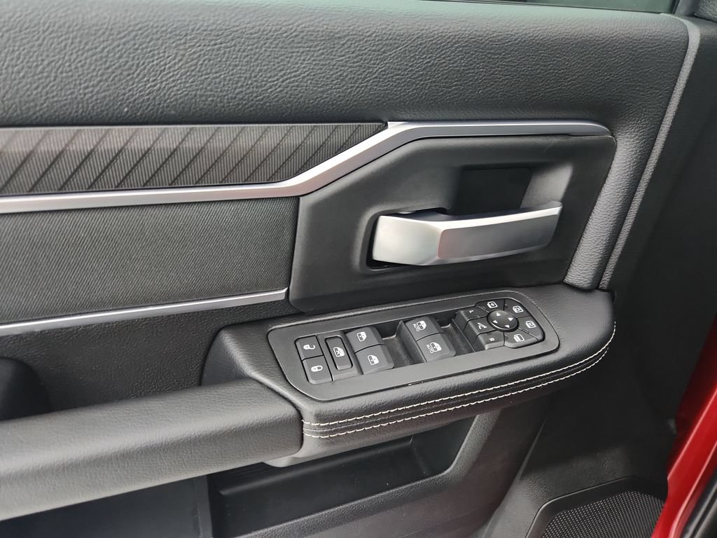 New 2026 RAM 2500 Big Horn AWD/4WD image 20