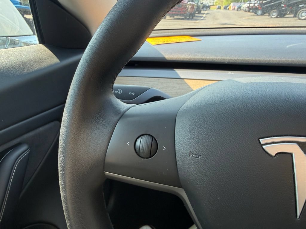 Used 2020 Tesla Model 3 Long Range AWD/4WD image 14