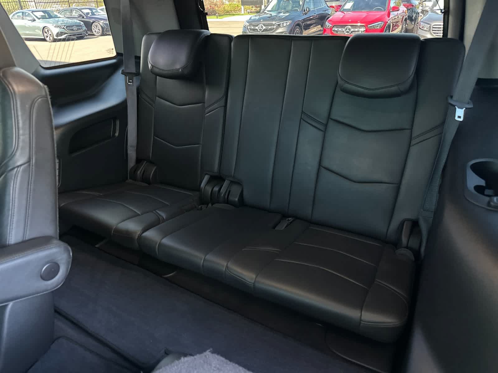 Used 2016 Cadillac Escalade 2WD image 16