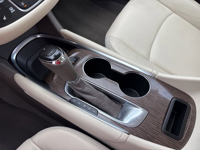 Used 2020 Chevrolet Malibu LT w/ Leather Package FWD image 25