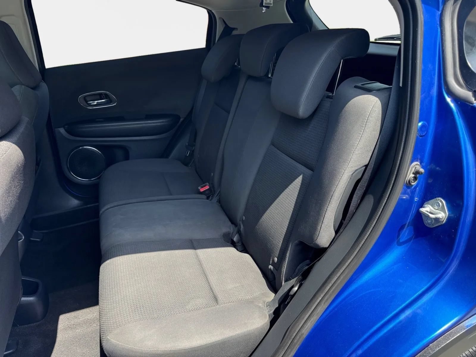 Used 2021 Honda HR-V EX image 11