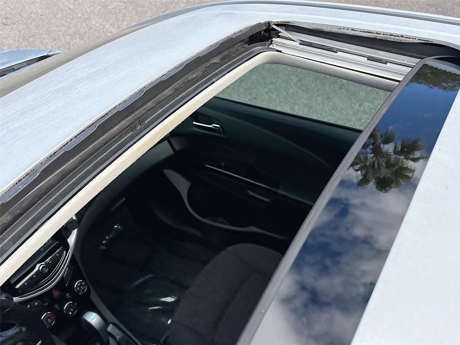 Used 2017 Chevrolet Sonic LT w/ Fun and Sun Package image 24