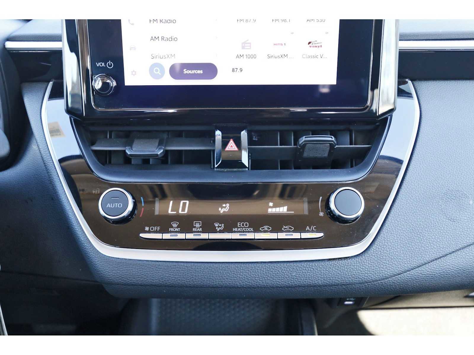 Used 2024 Toyota Corolla LE image 24