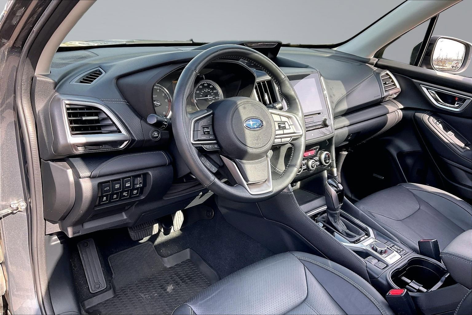 Used 2021 Subaru Forester Touring w/ Popular Package #2 image 11