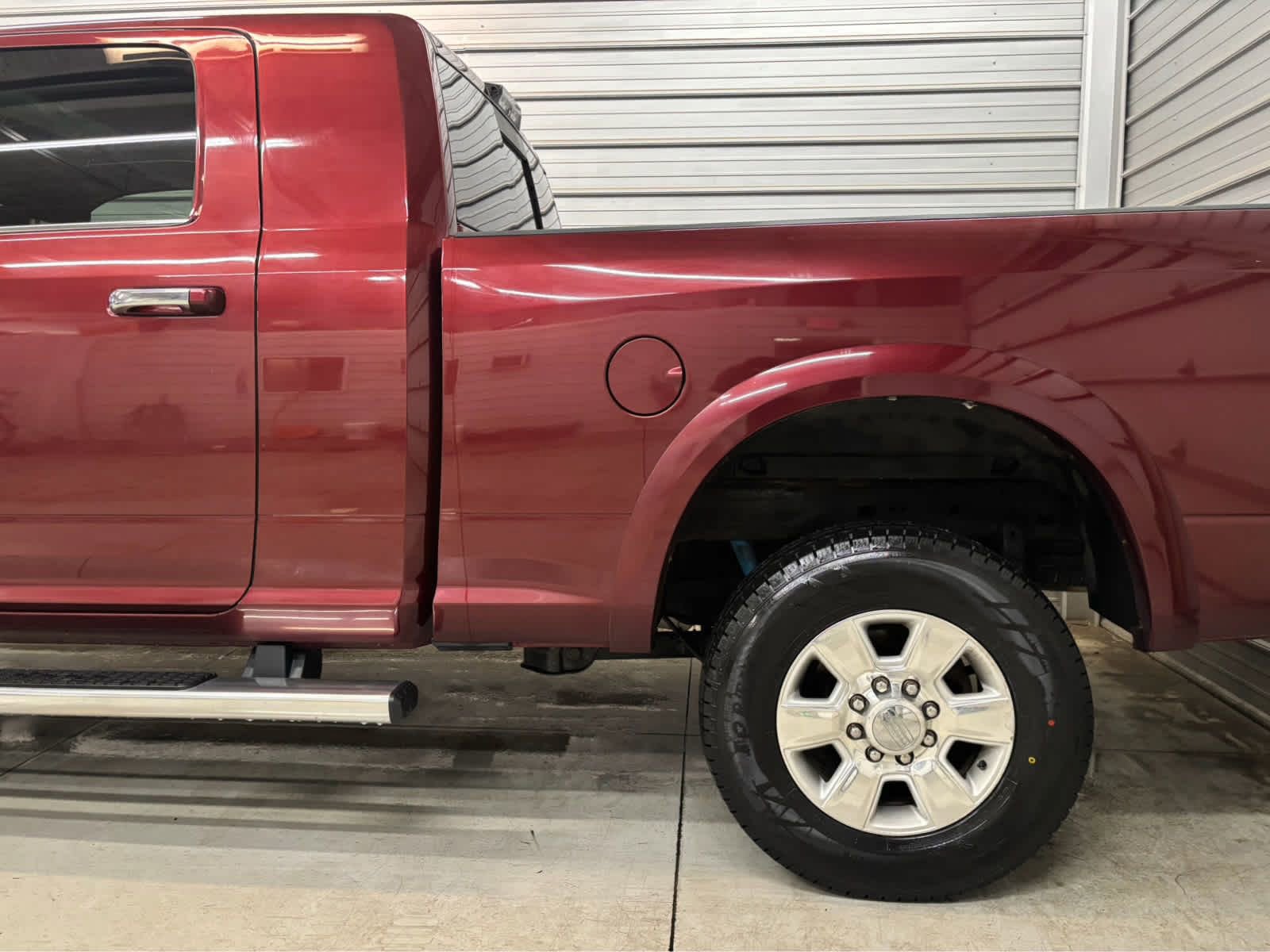 Used 2018 RAM 2500 Longhorn w/ Longhorn Southfork Package AWD/4WD image 6