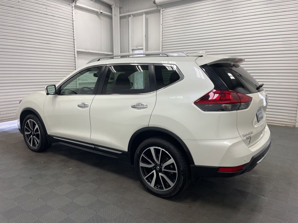 Used 2019 Nissan Rogue SL w/ Premium Package AWD/4WD image 6