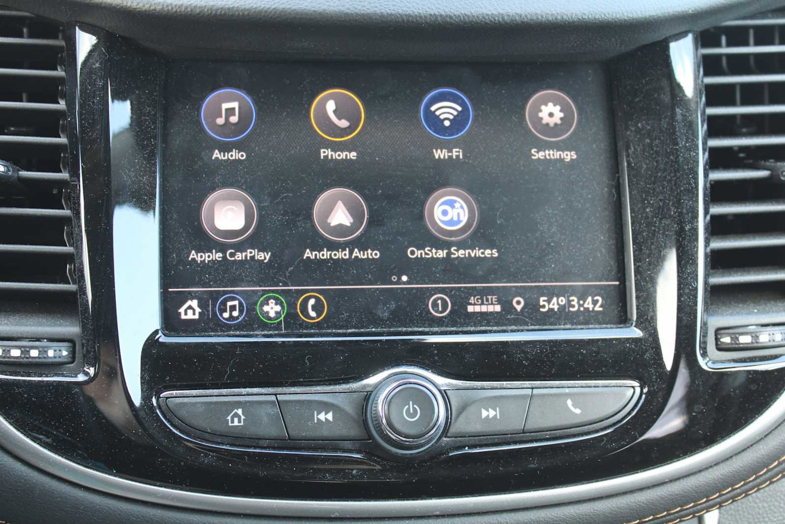 Certified 2022 Chevrolet Trax LS w/ Tint and Cruise Package image 14