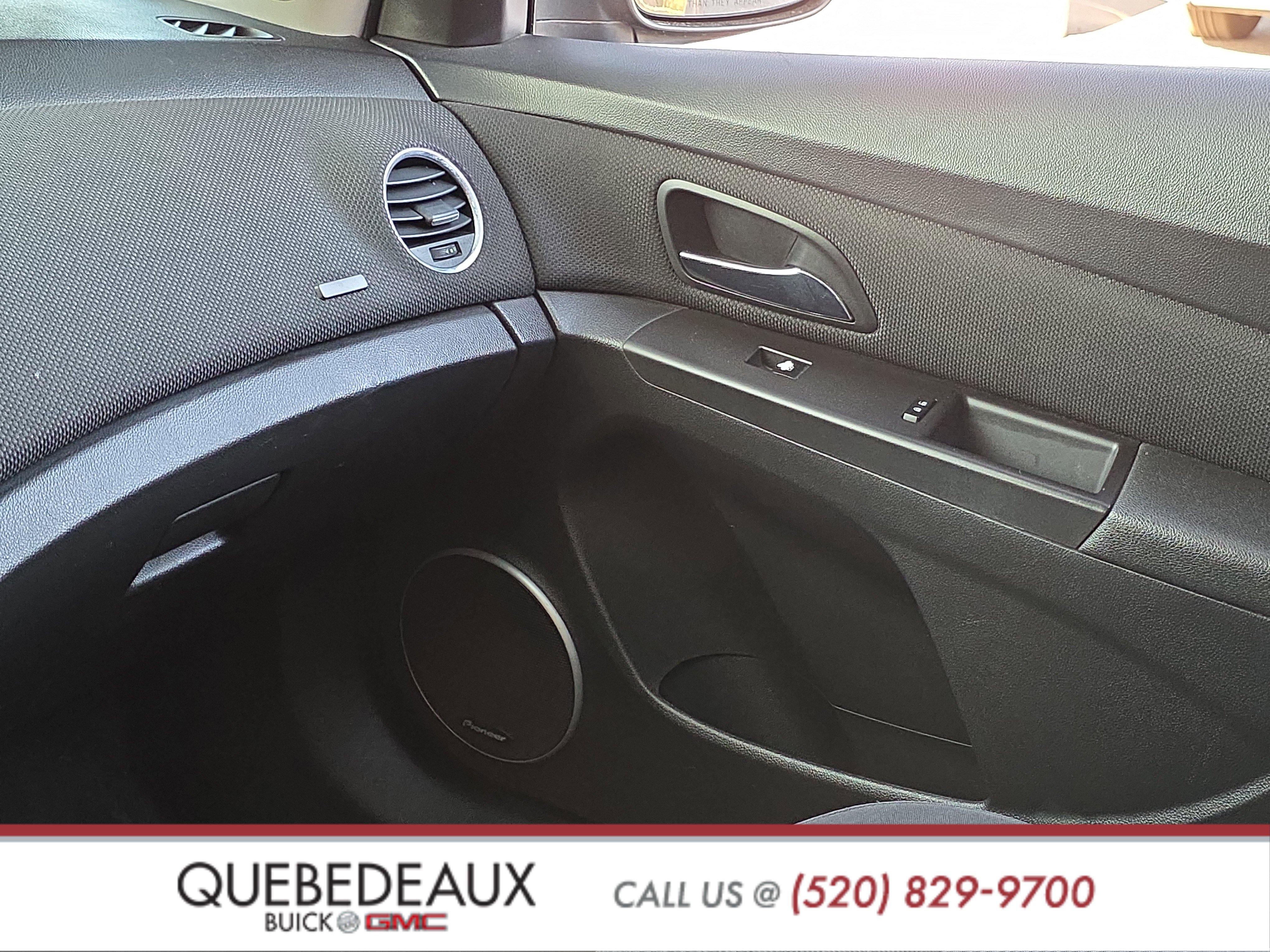 Used 2016 Chevrolet Cruze LT w/ Sun And Sound Package FWD image 22