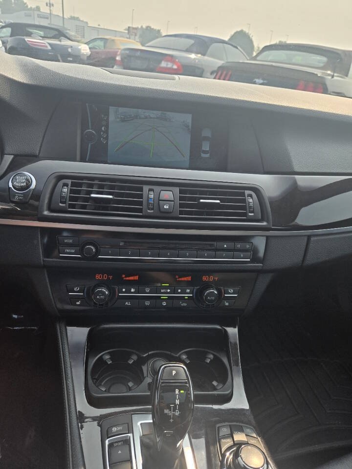 Used 2012 BMW 535i xDrive Sedan AWD/4WD image 22