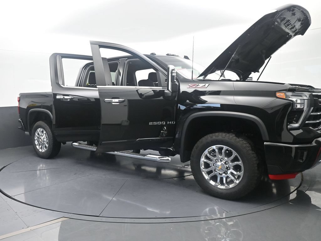 Used 2025 Chevrolet Silverado 2500 LT w/ Z71 Chrome Sport Edition AWD/4WD image 83