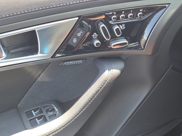 Used 2016 Jaguar F-TYPE Coupe RWD image 24