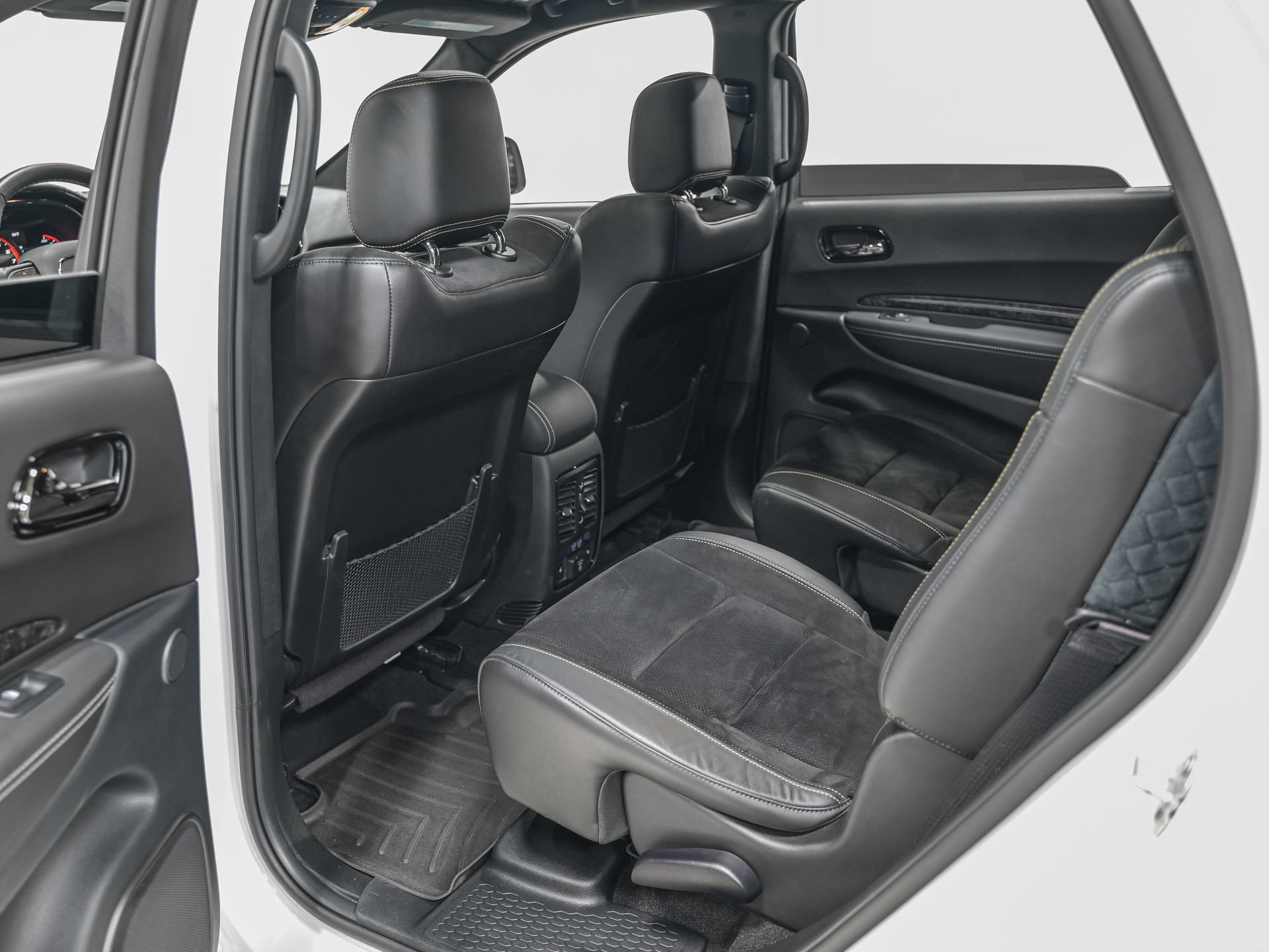 Used 2024 Dodge Durango SRT AWD/4WD image 28