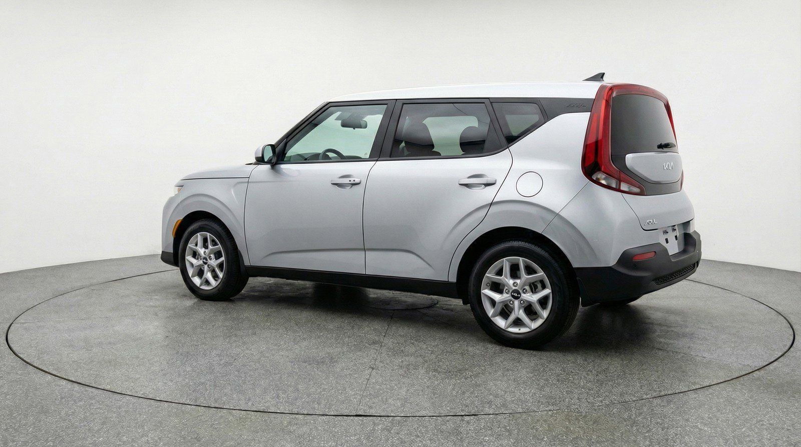 Used 2025 Kia Soul LX w/ LX Technology Package image 6