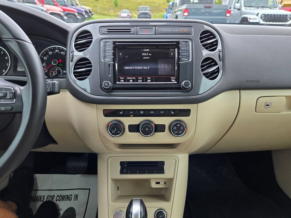 Used 2017 Volkswagen Tiguan S AWD/4WD image 20