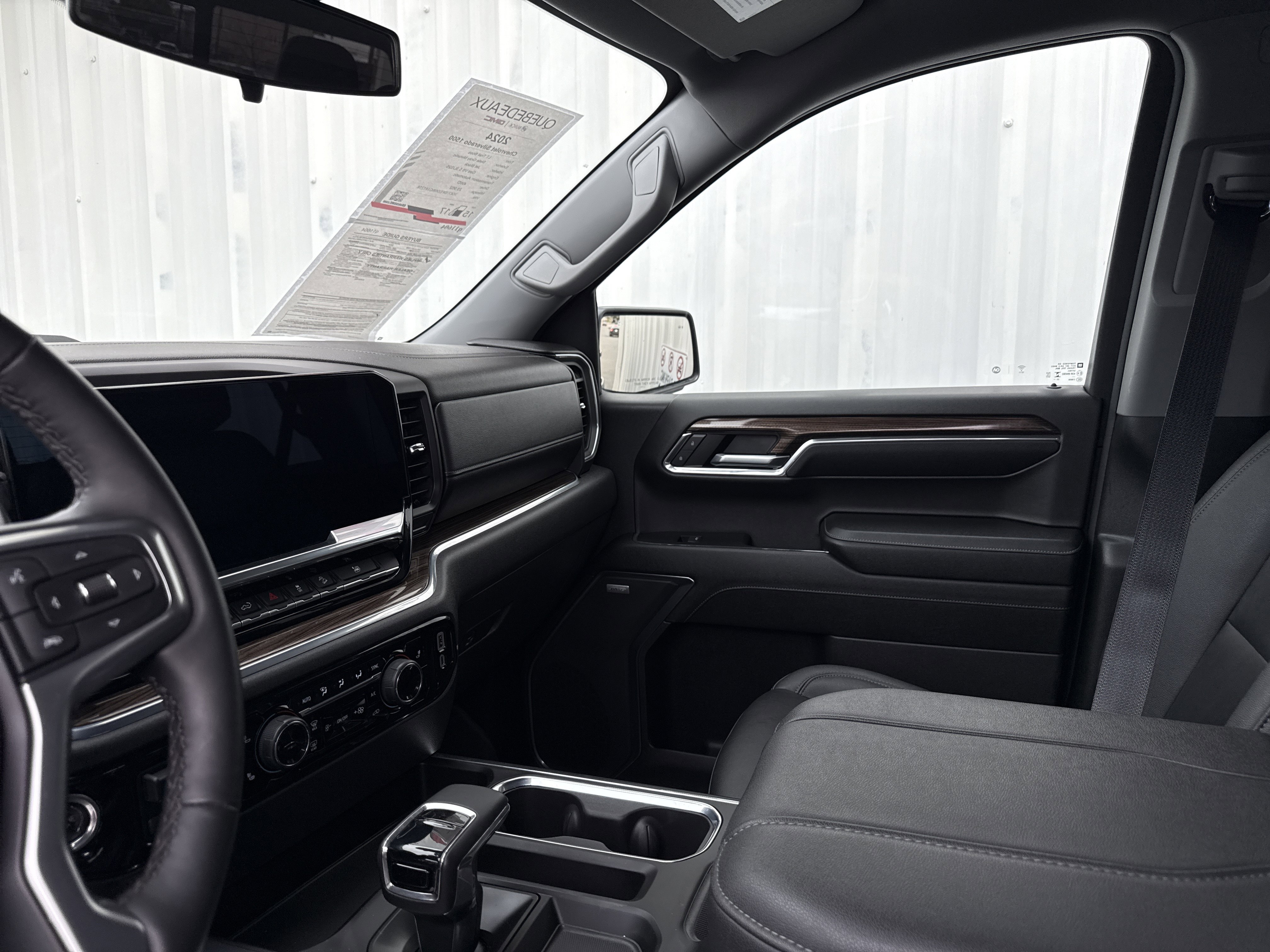 Used 2024 Chevrolet Silverado 1500 LT Trail Boss w/ LT Trail Boss Premium Package image 19