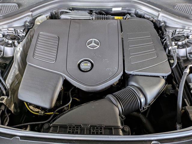 New 2025 Mercedes-Benz GLC 300 image 18