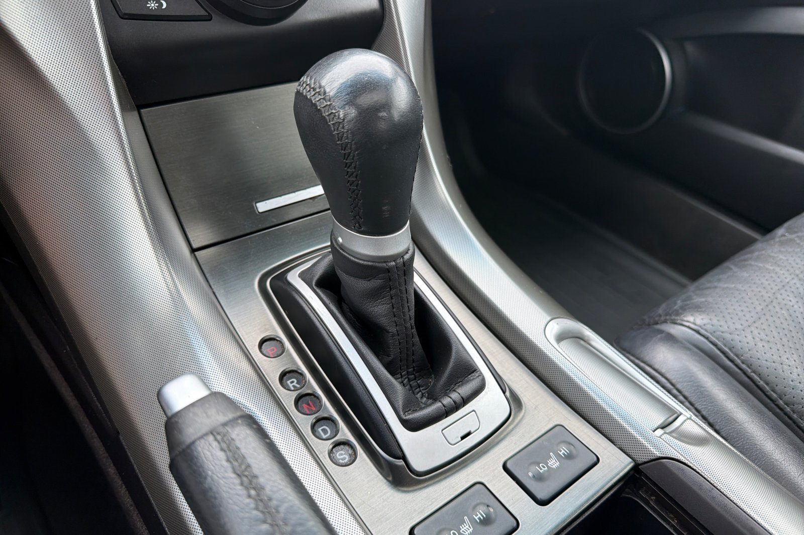 Used 2010 Acura TL w/ Technology Package FWD image 22