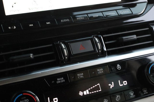 Certified 2025 Nissan Pathfinder SL FWD image 16