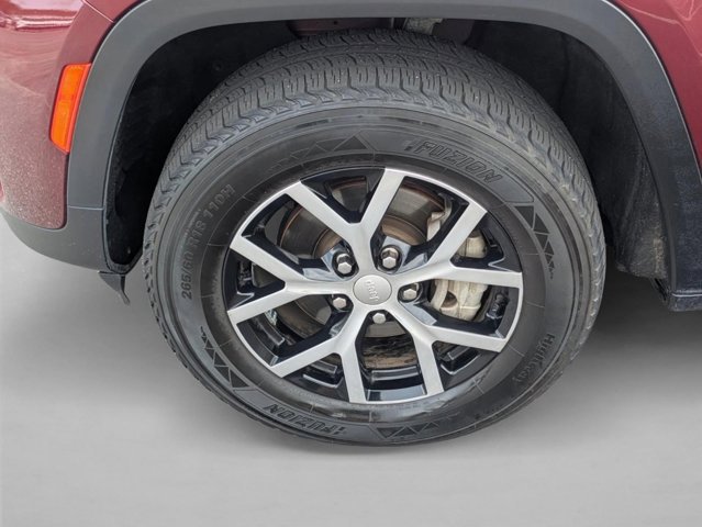 Used 2024 Jeep Grand Cherokee Limited AWD/4WD image 22