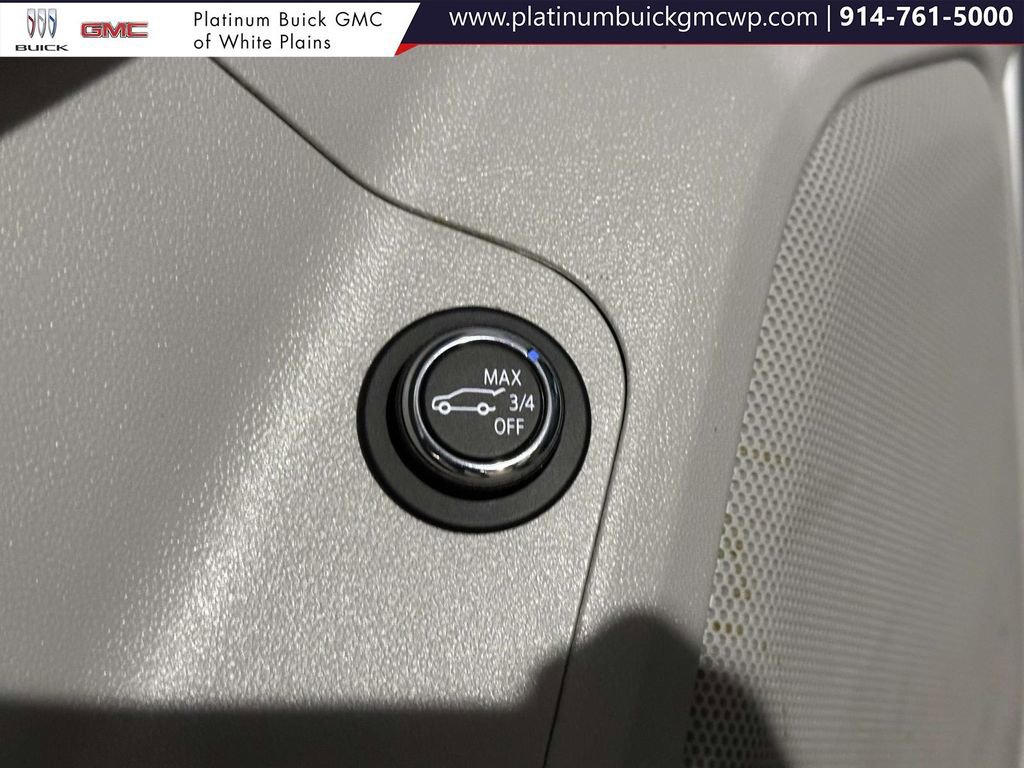 Used 2022 GMC Acadia SLT w/ Preferred Package image 30