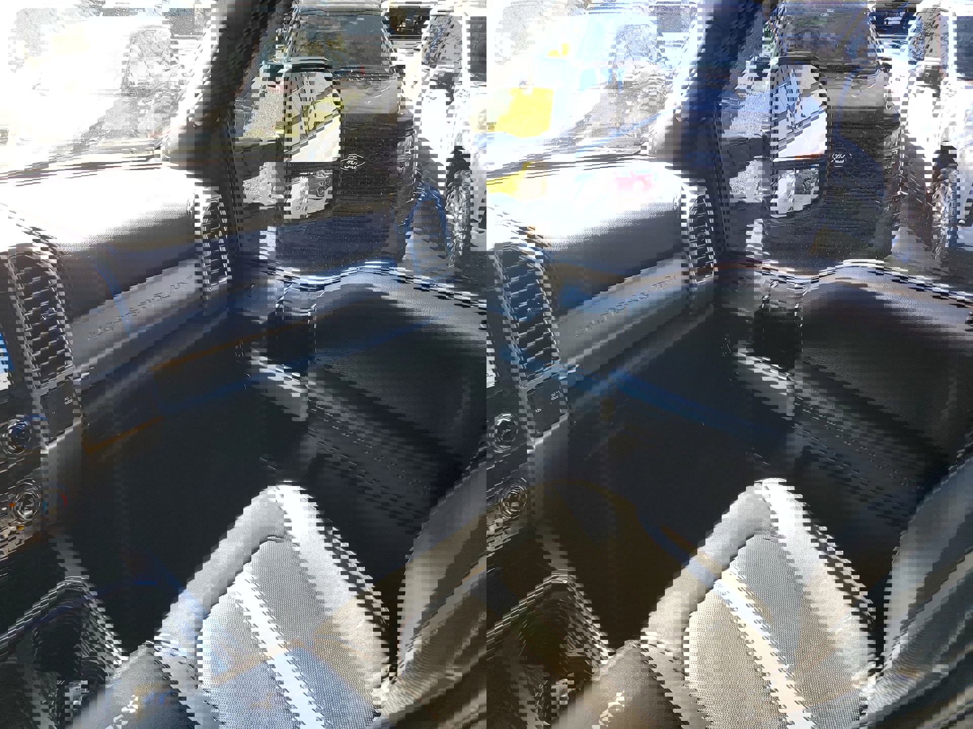 Used 2019 Ford F250 Platinum w/ Platinum Ultimate Package image 52