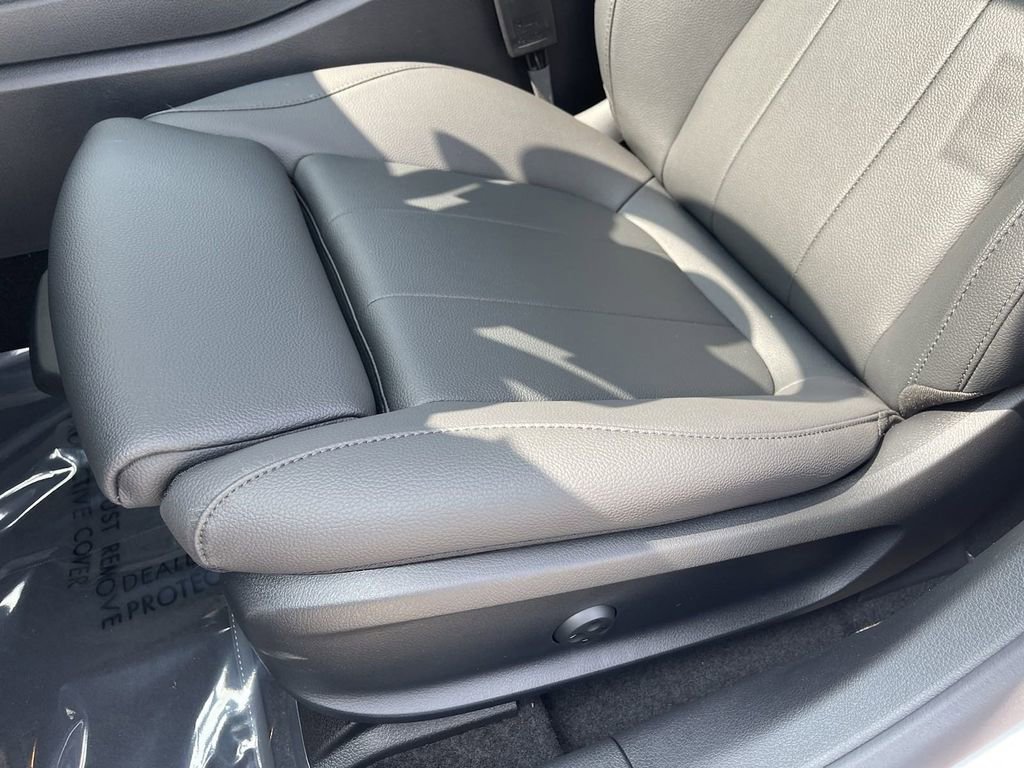 Certified 2025 Mercedes-Benz CLA 250 4MATIC image 15