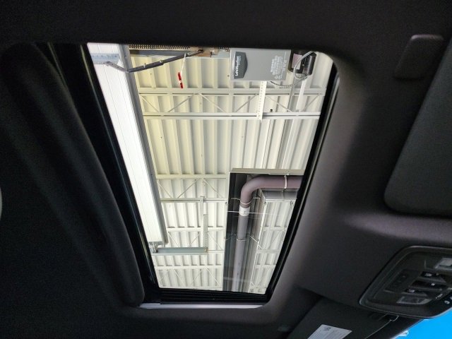 Used 2024 Chevrolet Silverado 1500 LT Trail Boss w/ LT Trail Boss Premium Package image 18