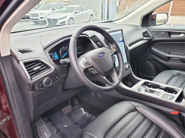 Certified 2024 Ford Edge SEL w/ Convenience Package image 11