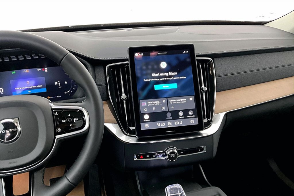 New 2026 Volvo XC90 B5 Plus AWD/4WD image 21