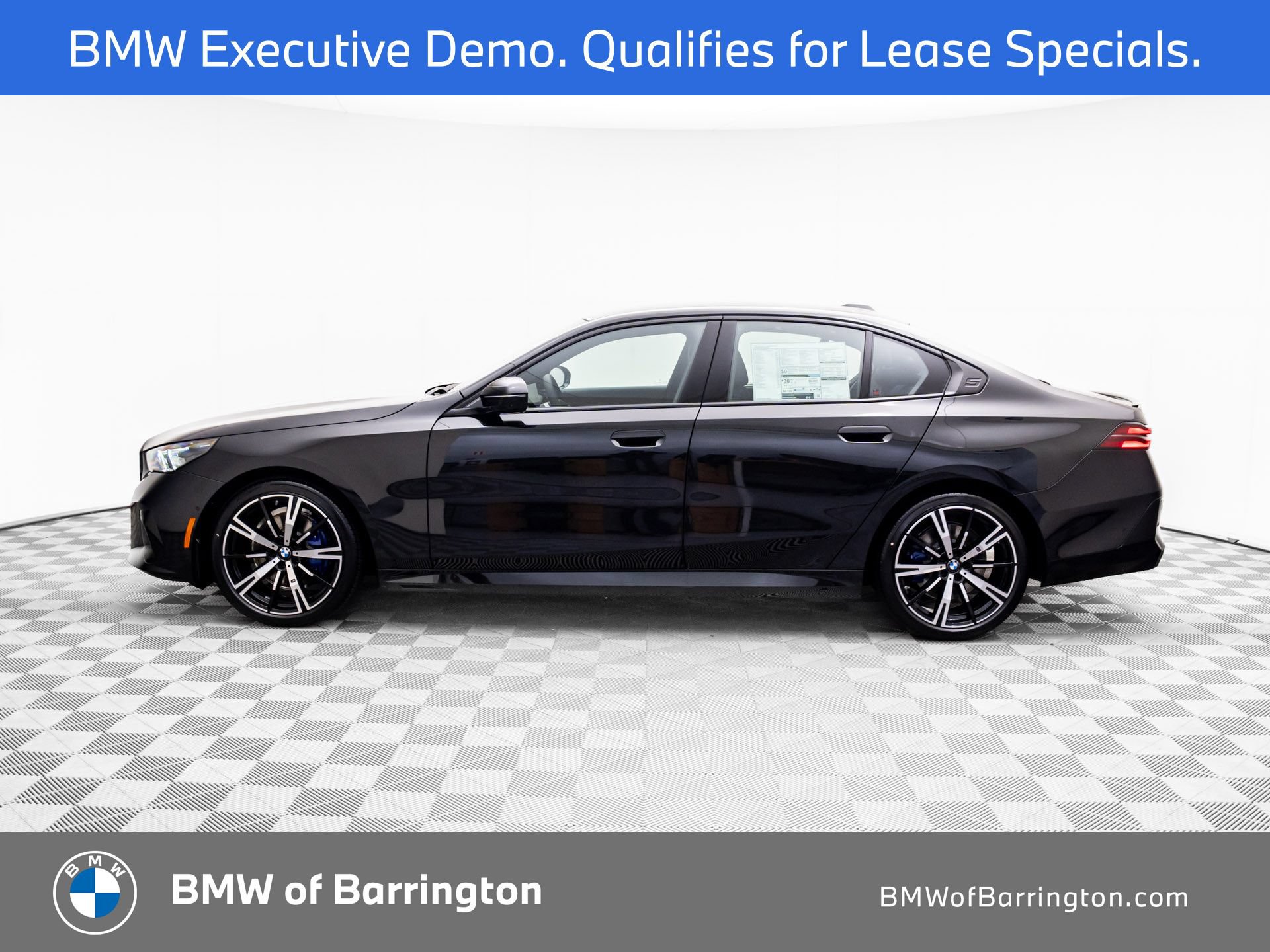 Used 2026 BMW 530i xDrive AWD/4WD image 2