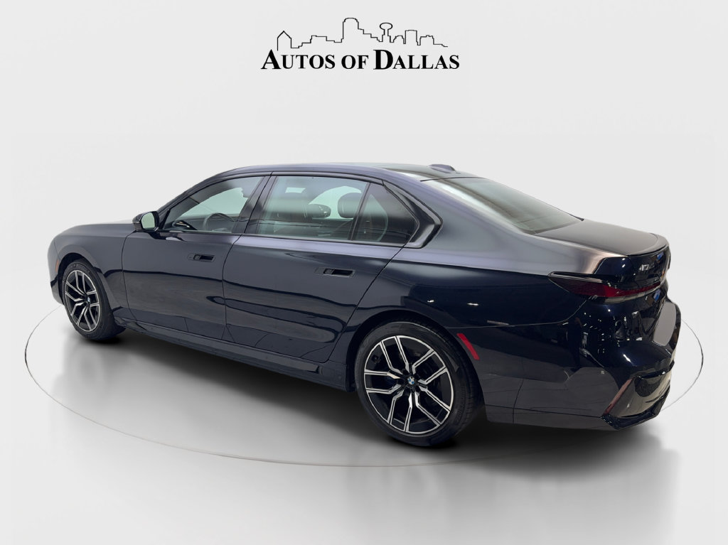 Used 2024 BMW i7 xDrive60 w/ Executive Package AWD/4WD image 10