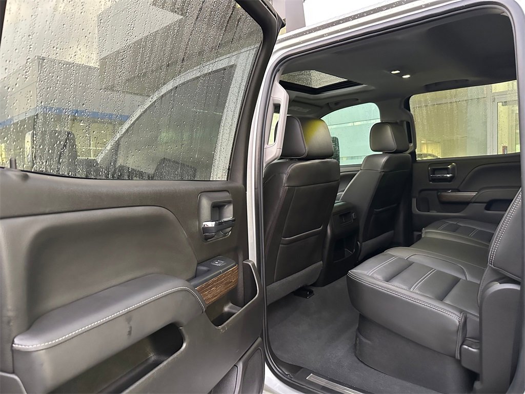 Used 2019 GMC Sierra 3500 Denali image 17